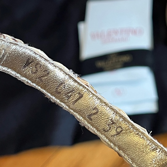 Valentino Garavani Rockstud Cage sandals, NEW - Picture 8 of 17